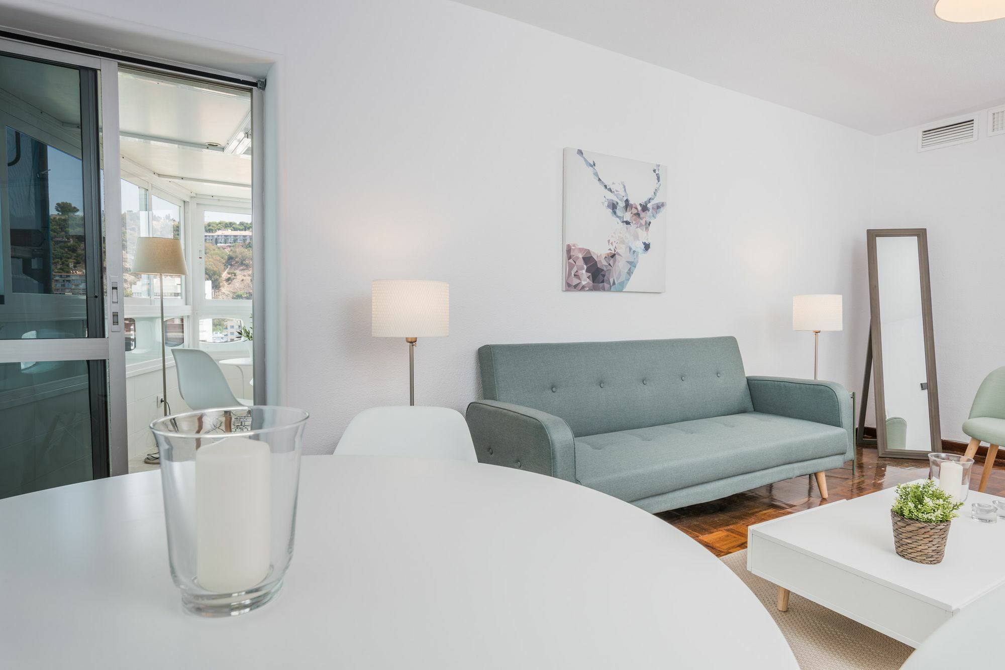 Apartamentos Paseo De La Farola Málaga Extérieur photo