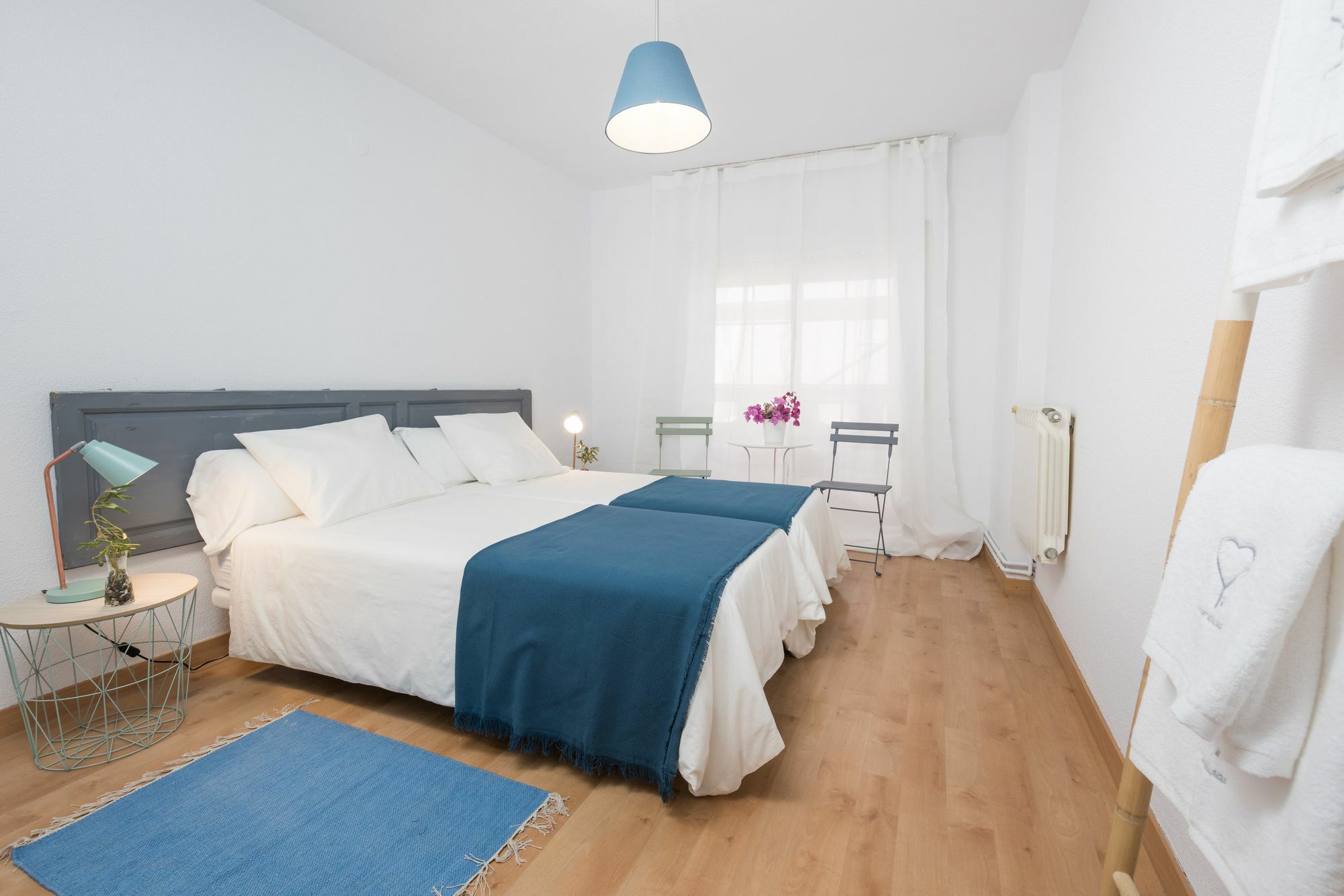 Apartamentos Paseo De La Farola Málaga Extérieur photo